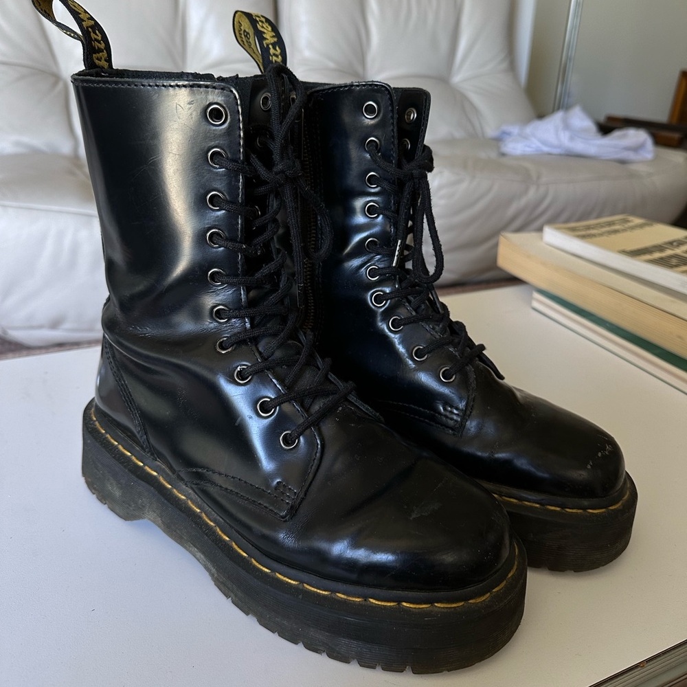 Dr Marten Jadon Hi Boots black smooth leather women’s 9/mens 8